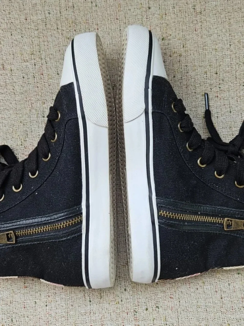Burberry Kids Shoes High Top Lace Up Sneaker Black Size 32 Authentic